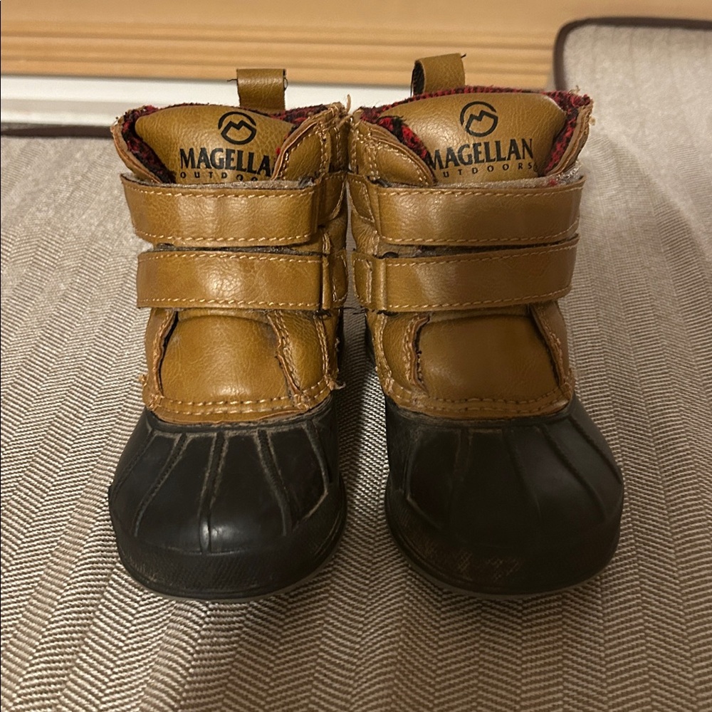 Magellan Outdoors Kids Boots - Brown and Black